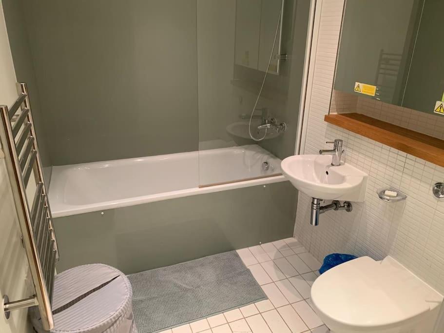 Stunning 2 Bed Flat! Centrally Located In London, Uk! Luaran gambar